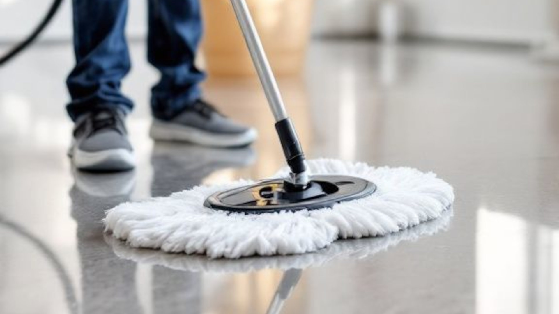 Reinigung, Bauendreinigung & Hausbetreuung Innsbruck Reinigung und Hausservice Innsbruck